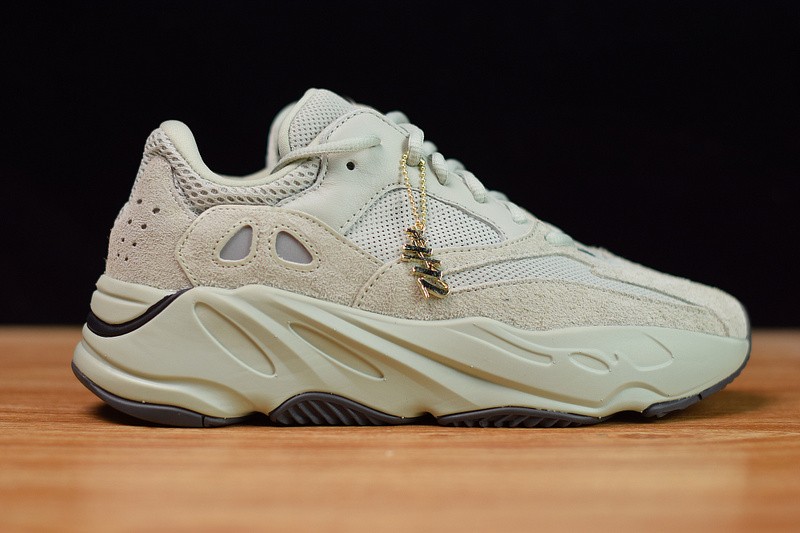ADIDAS YEEZY BOOST 700 "SALT WAVE RUNNER" EG7487