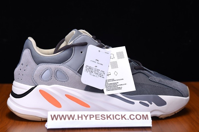 ADIDAS YEEZY BOOST 700 'MAGNET' FV9922