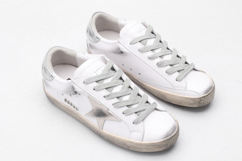 GGDB SNEAKER