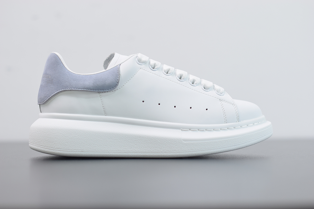 AlexER  McEEN SNEAKERS