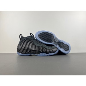 Nike Air Foamposite One “Carbon Fiber” HF2902-002