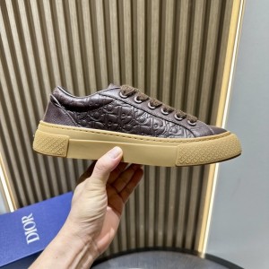 DIOR B33 Sneakers