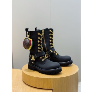 LVT BOOTS