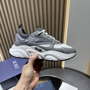 DIOR B22 Sneakers