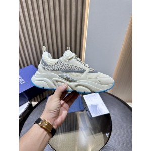 DIOR B22 Sneakers