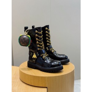 LVT BOOTS