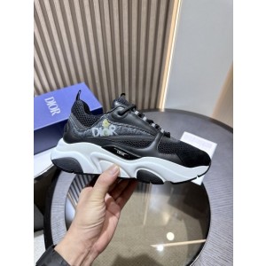 DIOR B22 Sneakers