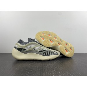 ADIDAS BOOST YEEZY 700 V3 “FADE SALT” ID1674