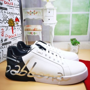 DG SNEAKER