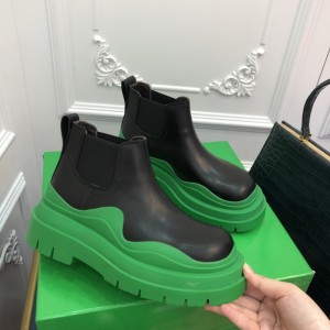 BOTTEGA VENETA SNEAKER