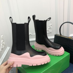 BOTTEGA VENETA SNEAKER