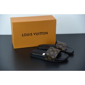 LVT SANDALS