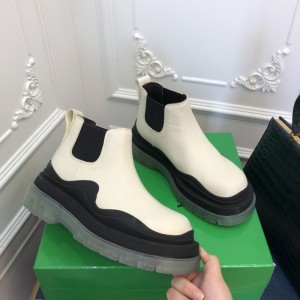 BOTTEGA VENETA SNEAKER