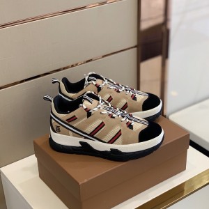 Burberry Sneaker