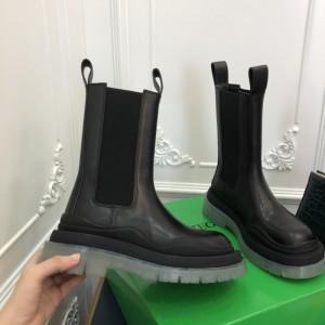 BOTTEGA VENETA SNEAKER