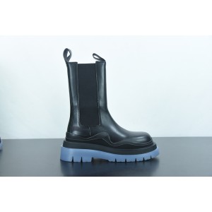 BOTTEGA VENETA SNEAKER