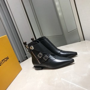 LVT BOOTS