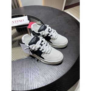 Valentino Sneaker