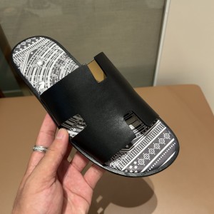 HERMES SLIDE