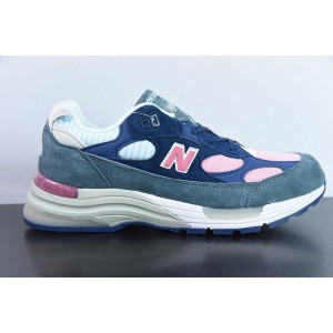 NEW BALANCE SNEAKER