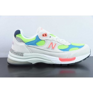 NEW BALANCE SNEAKER