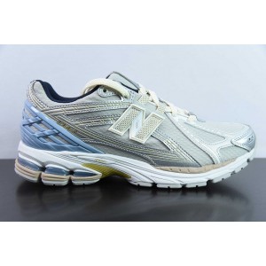 NEW BALANCE SNEAKER