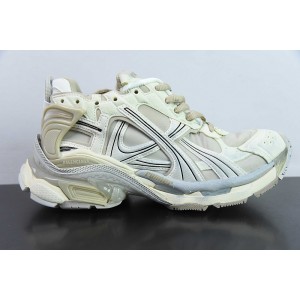 Balenciaga Runner Sneaker