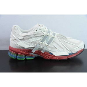 NEW BALANCE SNEAKER