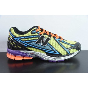 NEW BALANCE SNEAKER