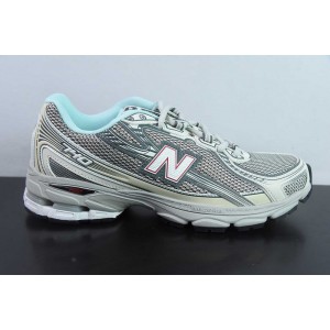 NEW BALANCE SNEAKER