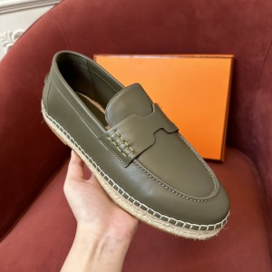 Hermes Sneaker