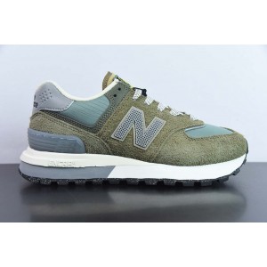 NEW BALANCE SNEAKER