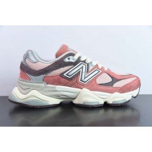 NEW BALANCE SNEAKER