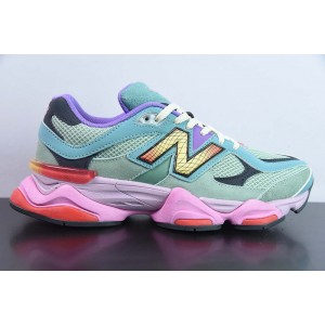 NEW BALANCE SNEAKER