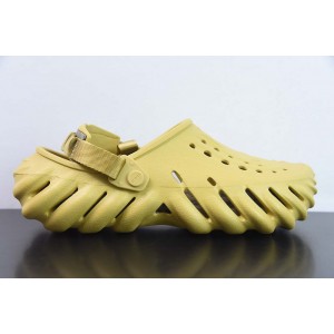 Crocs ECHO CLOG Desert Grass