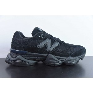NEW BALANCE SNEAKER