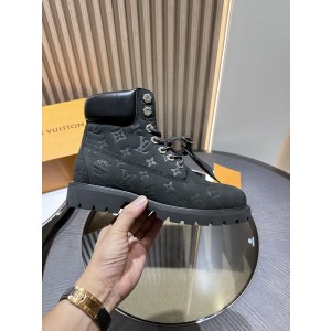 LVT BOOTS