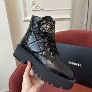 Chanel Sneaker