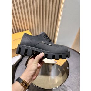 LVT BOOTS