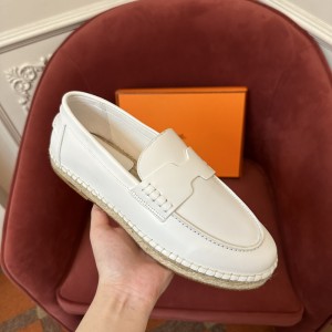 Hermes Sneaker