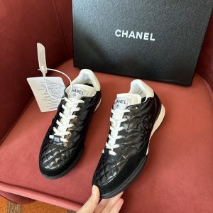 Chanel Sneaker
