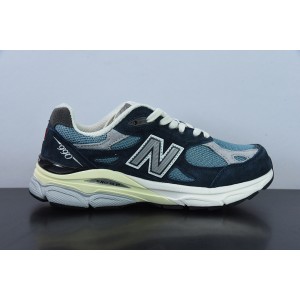 NEW BALANCE SNEAKER