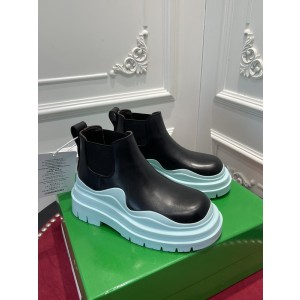 BOTTEGA VENETA SNEAKER