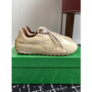BOTTEGA VENETA Sneaker