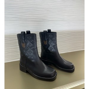 LVT BOOTS