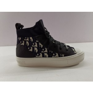 DIO* B23 OBLIQUE HIGH-TOP SNEAKER