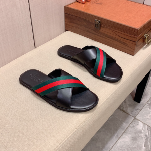 GUCCI SANDALS